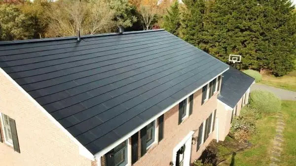 American Home Contractors solar roof shingle manufacturer