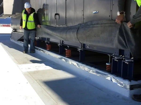Kinetics Noise Control roof curb manufacturer