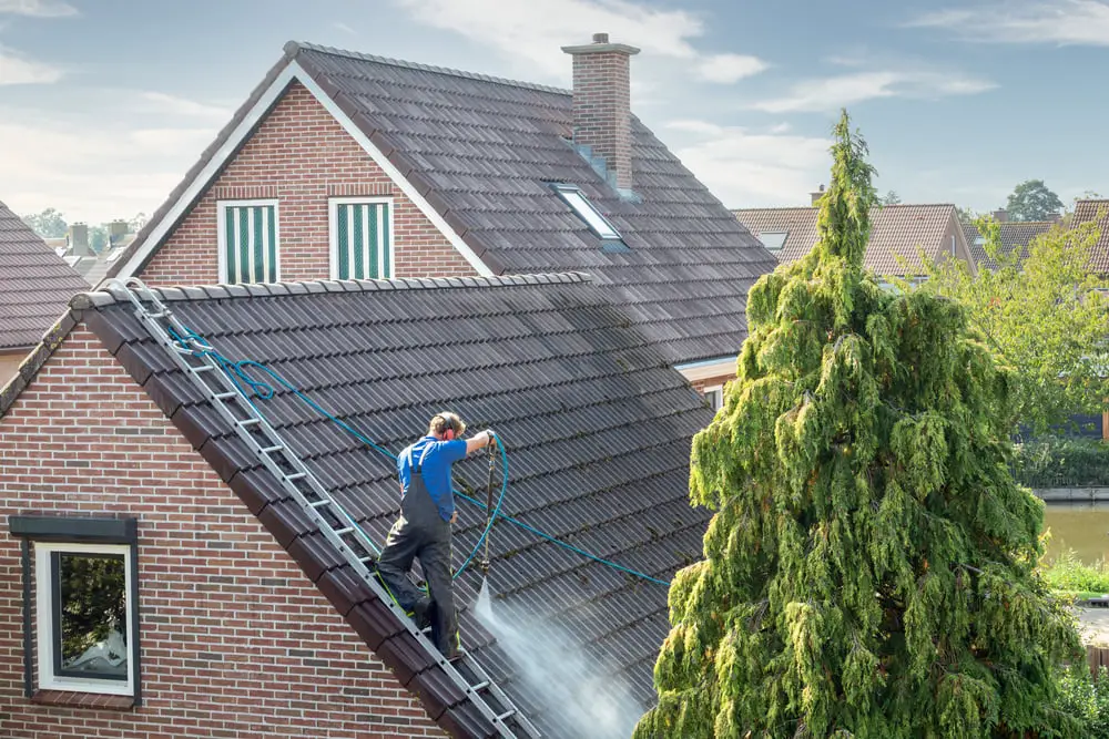 spray water on roof