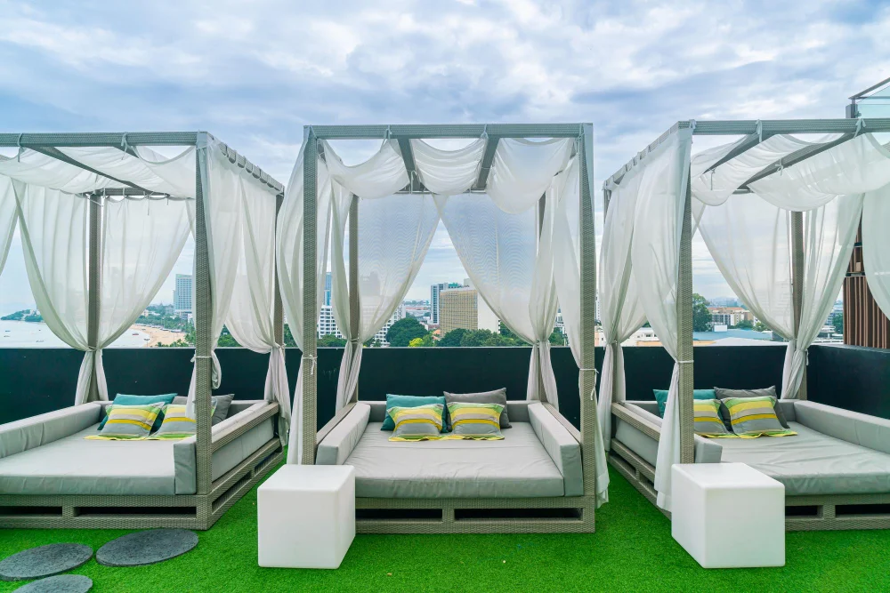 Lounge With Cabana Beds