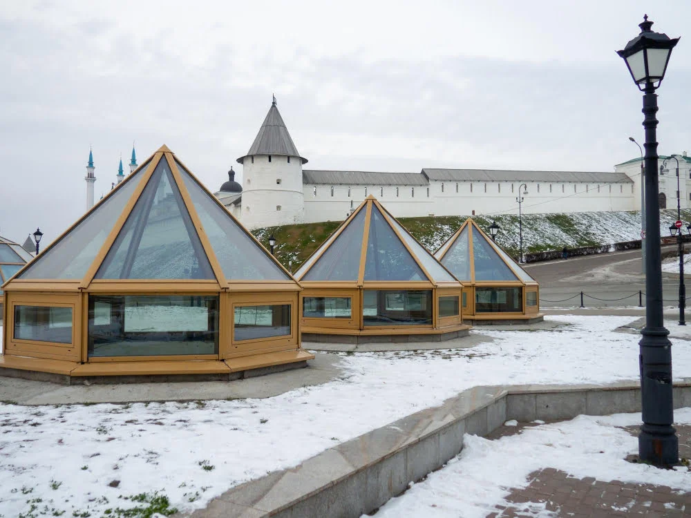 Pyramid-shaped Glass Skylight