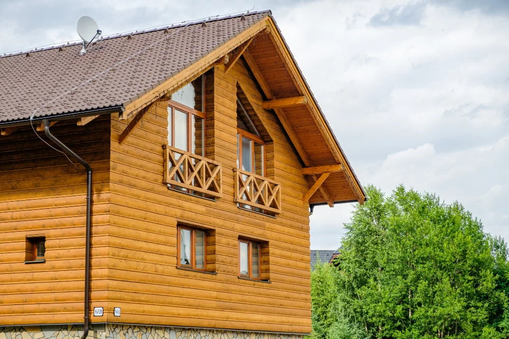 Tiled Roof Cabin