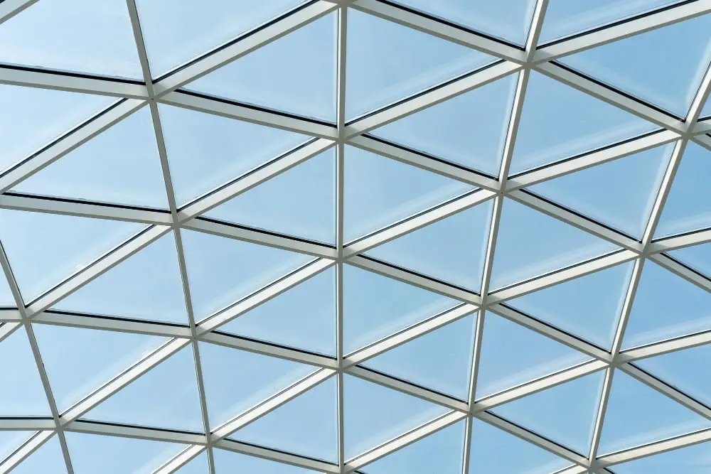 Triangular-patterned Polycarbonate Roofing
