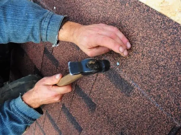 Bromwell Construction Company, LLC roofing company in Delaware