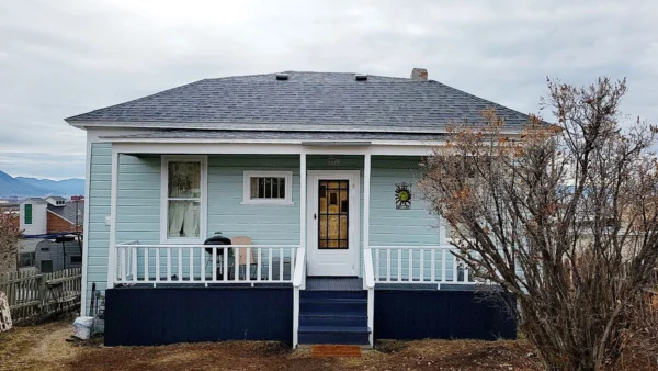 Mountain Roofing roofing company in Montana