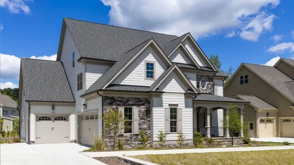 Phil's Main Roofing LLC roofing company in Connecticut