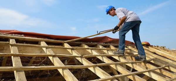 Roofing Unlimited roofing company in South Dakota