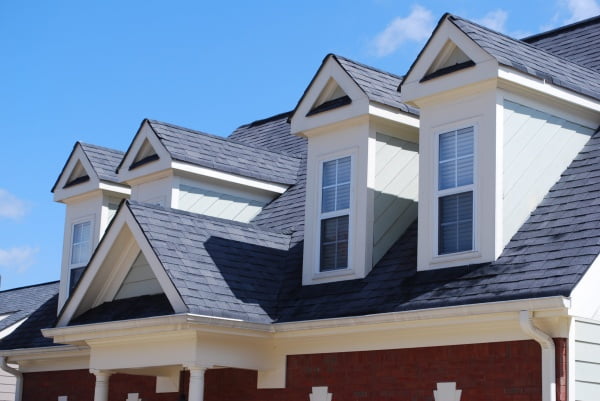 Shamrock Roofer roofing company in Iowa
