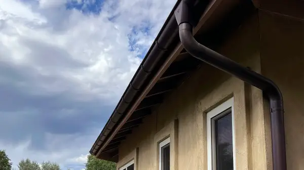 Dunn-Rite Rain Gutters roof gutter installation Nevada